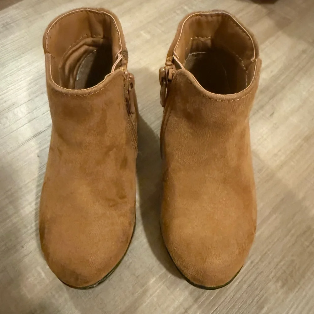 Cat & Jack Toddler Penelope Zipper Boots - Cognac 6T
